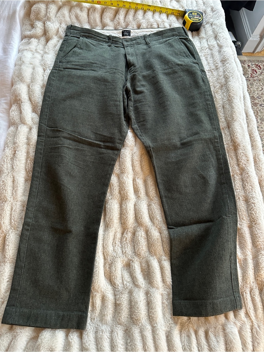 J Crew Men's Olive Green Casual Pants 38 x 32
